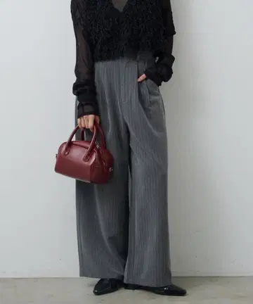 Kastane [ 전인류팬츠 ] 핀스트라이프 슬랙스 사이즈 1