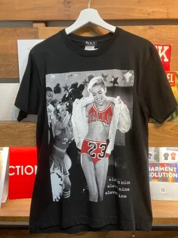 일레븐 나인 마일리 불스 T셔츠 XL