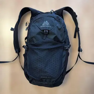 GREGORY NANO 20 블랙 백팩