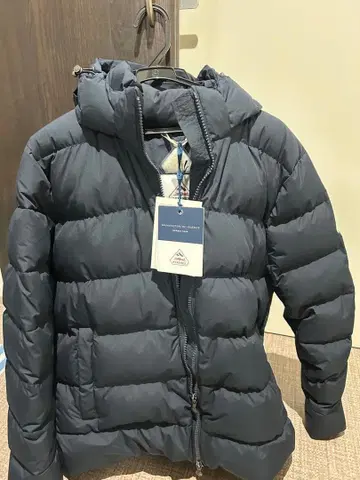 PYRENEX 네이비 다운 자켓