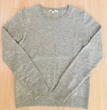 UNIQLO 유니클로 캐시미어 100% 크루넥 니트
