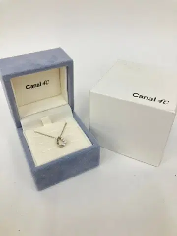 Canal 4C 눈물형 펜던트 목걸이
