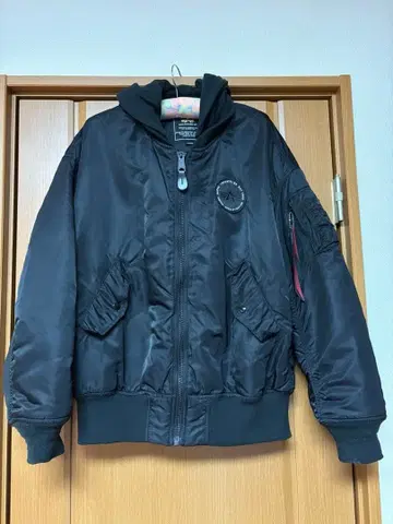 에모다 xALPHA INDUSTRIES 블랙 자켓 L