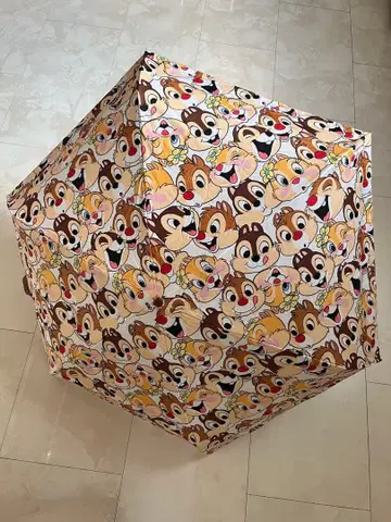 칩과 데일 접이식 우산 상하이 디즈니 리조트 한정판!