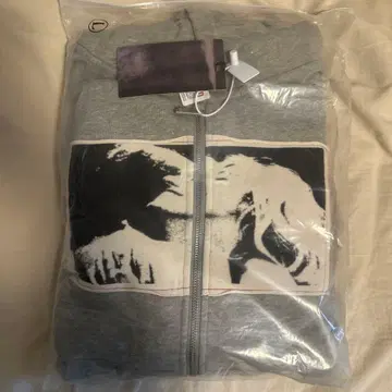 bastard 후드티 ENHYPEN NI-KI 에나이픈 니키 착용