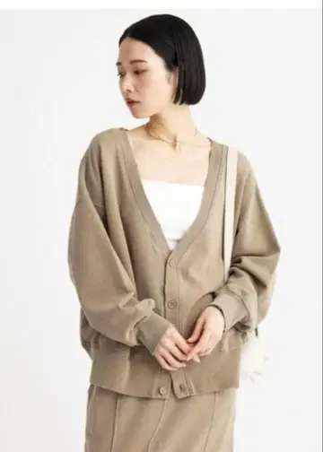 바빌론 81BRANCA 맨투맨 가디건 카키