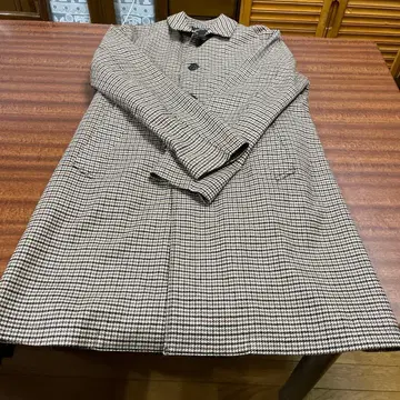 UNITED ARROWS 체스터 코트 브라운 계열