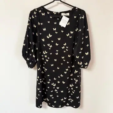 어반 리서치 Lirica 나비 패턴 7부 소매