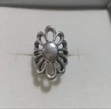 flower vintege ring