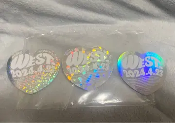 WEST. AWARD 돔 투어 혜택 스티커 전종