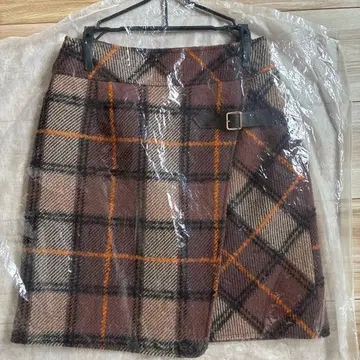 체크 무늬 울 스커트 사이즈 0