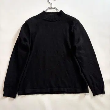 네이비 캐시미어 100% 크루넥 스웨터 블랙 프리