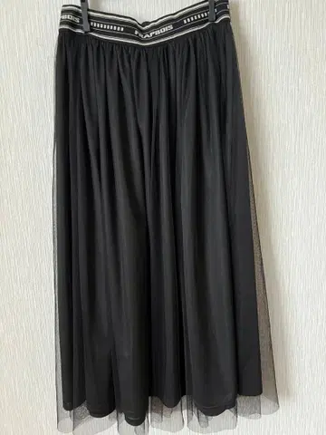 FRAPBOIS 블랙 샤샤 스커트