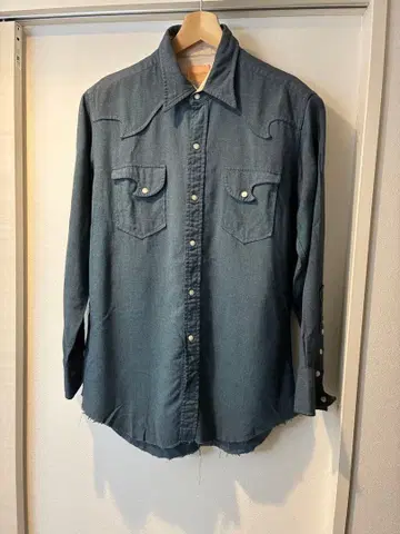 웨스턴 스타일 긴팔 셔츠