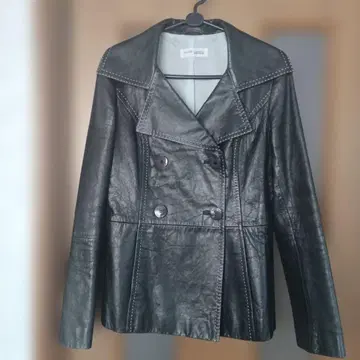 밀라 쇤 블루 라벨 가죽 자켓