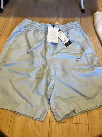 타미힐피거 라이트 블루 숏팬츠 32