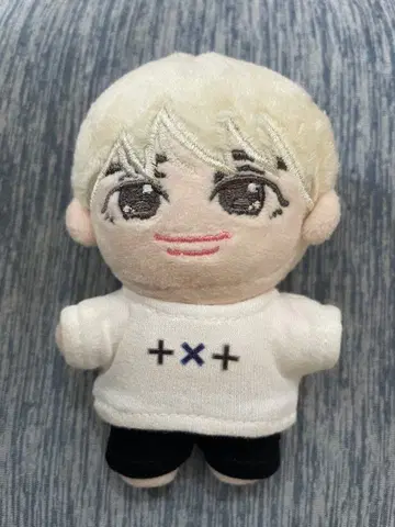 txt 휴닝카이 봉제 인형