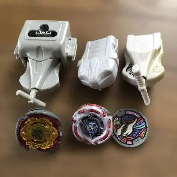 베이블레이드 세트 화이트 레드 블루