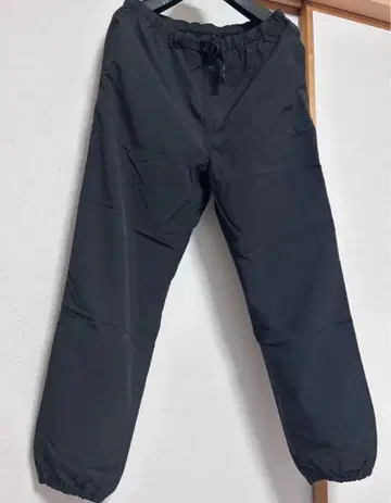 [무인양품] MUJI WALKER 발수 나일론 윈드 팬츠 블랙 L