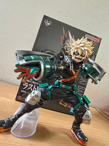 반다이 나의 히어로 아카데미아 바쿠고 카츠키 피규어