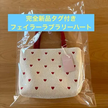 완판템 택 포함 새상품 러브리 바이 페이러 러브리 하트 백 아이보리