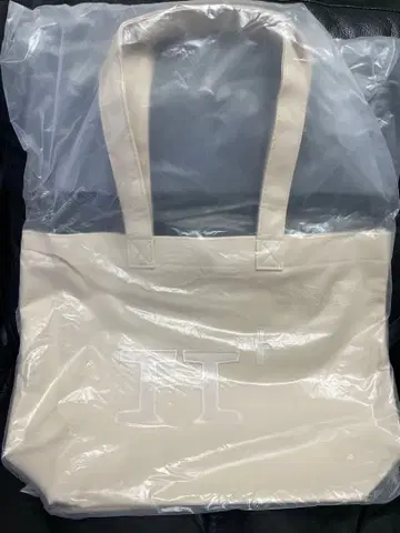 Hey! Say! JUMP 라이브 투어 2024~2025 H+ 백