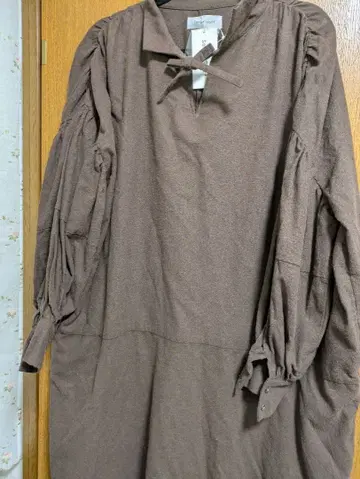 브라운 풀오버 원피스