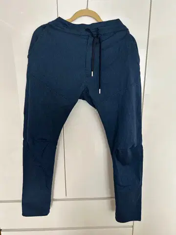 REPLAY 네이비 조거 팬츠