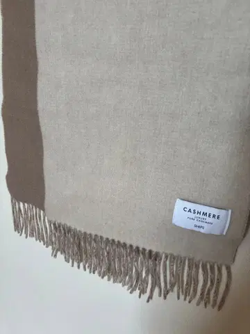 SHIPS 머플러 캐시미어