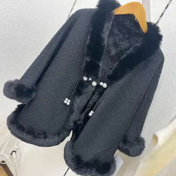 블랙 퍼 케이프 코트 판초 펄 버튼