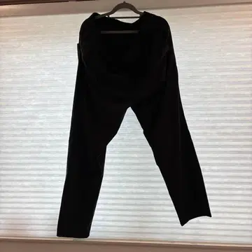 EDWIN 블랙 슬랙스 허리밴딩