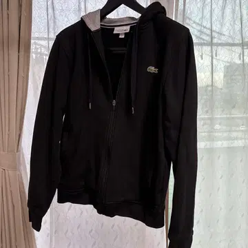 LACOSTE SPORT 풀 집업 후드티 M 사이즈 블랙