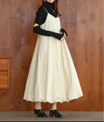 hinari 벌룬 실루엣 원피스 아이보리 S 사이즈