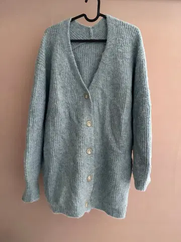 라이트 블루 니트 가디건