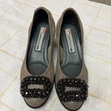 compoeition9 비즈 장식 그레이지 웨지힐 펌프스