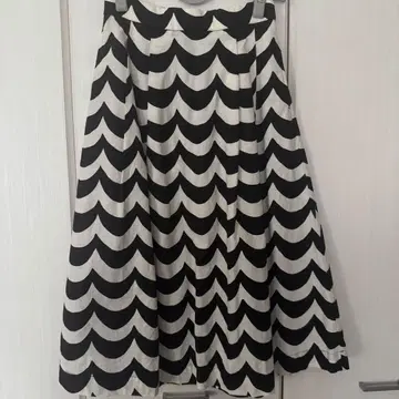 UNIQLO x marimekko 스커트