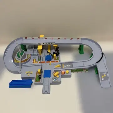 올 거야 건널 거야 덜컹 건널목