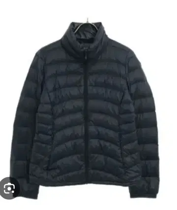유니클로 울트라 라이트 다운 자켓 블랙 XL 사이즈