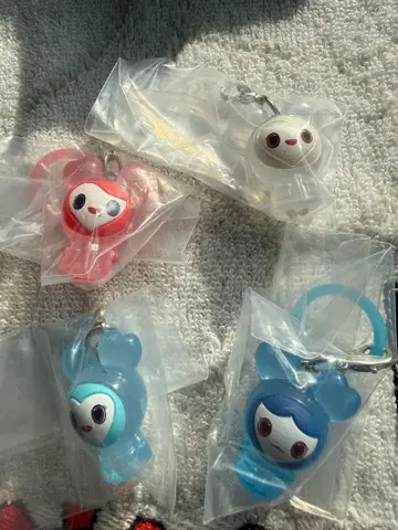 TWICE LOVELYS 메지루시 액세서리 4개 세트