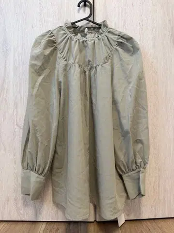 BEAMS HEART 블라우스 민트 그린