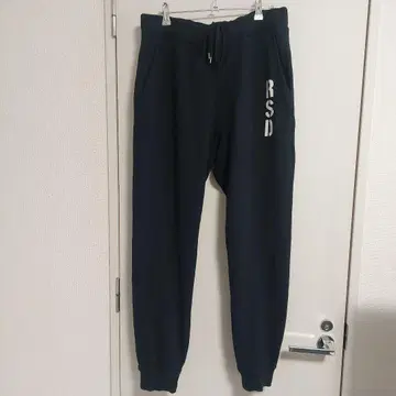 러프앤스웰 맨투맨