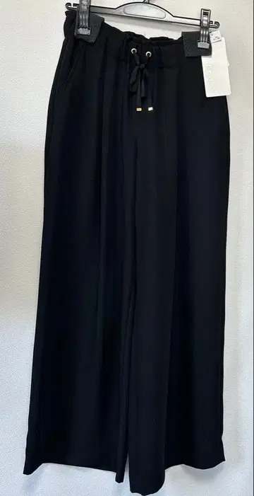 trois 블랙 와이드 팬츠