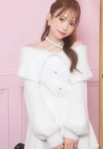 [ 기간 한정 가격 ] Michell Macaron 샤기 니트탑