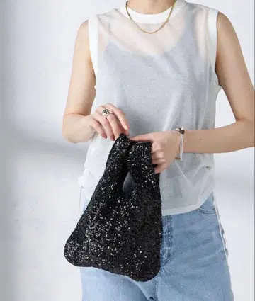 트로와지엠샤코 스팽글 백 실버