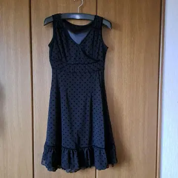 도트 무늬 슬리브리스 원피스 사이즈 2 M 사이즈