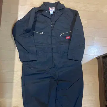 디스커스 점프수트