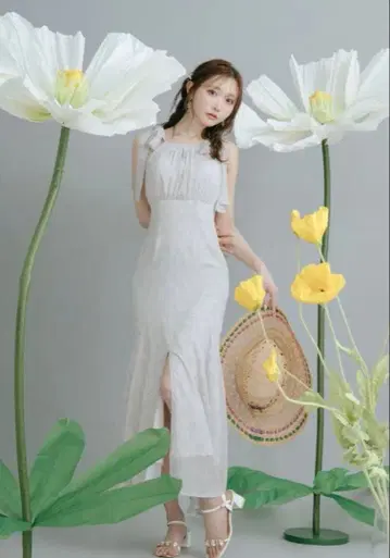 Crayme 클레이미 Blur Shoulder Ribbon Dress