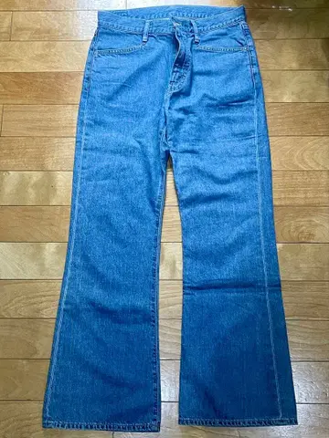 MR OLIVE 부츠컷 데님 라이트 블루