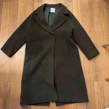 나노 유니버스 체스터 코트