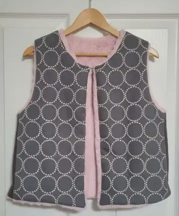 포켓 부착 dop 탬버린 & 토끼 보아 리버서블 베스트